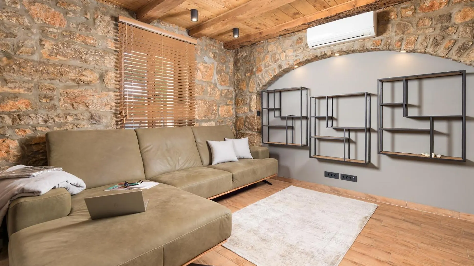 Stone Villa Otranto With Pool, Close To Opatija Ičići